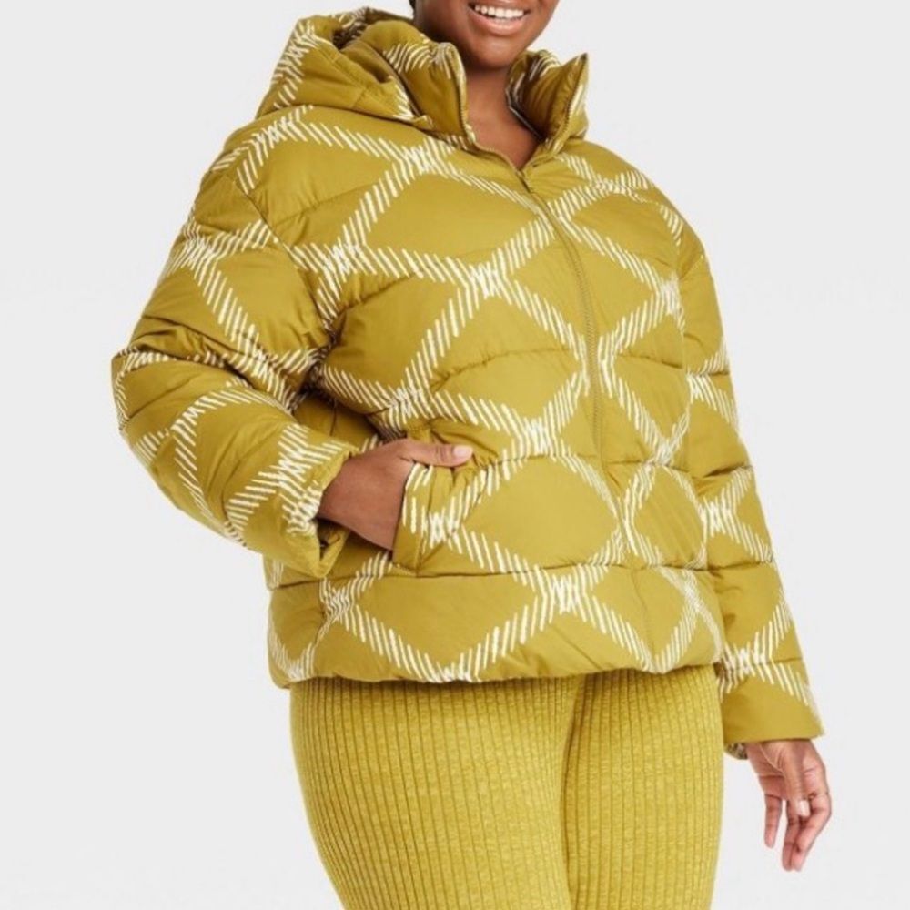 NWOT Ava & Viv Chartreuse Green Puffer Jacket Plus Size 1X